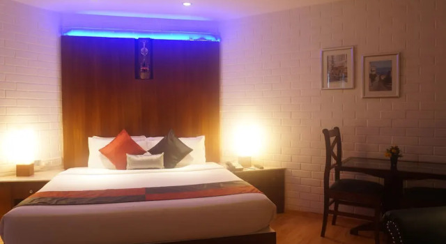 Клубный номер Standard SFO Hotel and Suites