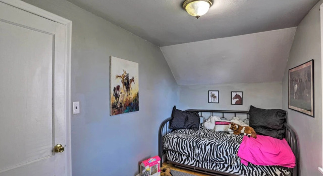 Коттедж с 3 комнатами Rapid City Home w/ Patio by Canyon Lake Park!