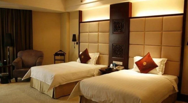 Chenzhou Huatian Hotel