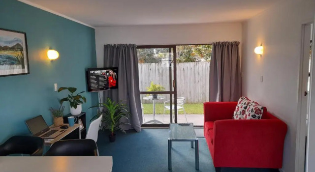 Апартаменты Marlin Court Motel