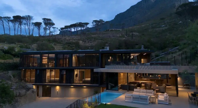 Tarentaal Kloof Villa in Higgovale, Забронировать Вилла Коттеджи Cape Peninsula, Коттедж