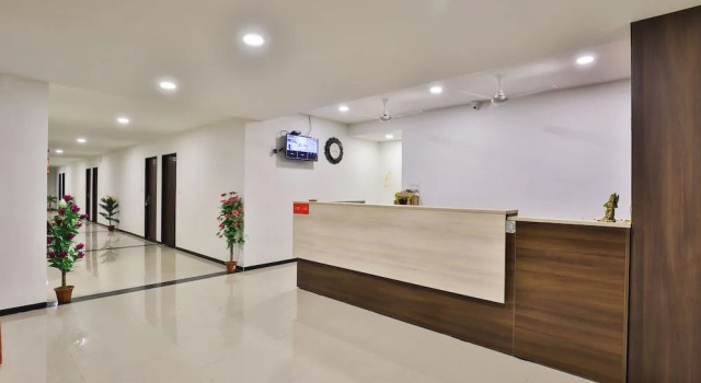 OYO 26578 Hotel Aashray, Prenota Hotel Bavla Gujarat