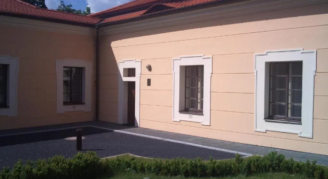 Ekonomiczny dwuosobowy pokój Château Liblice