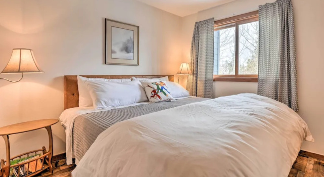 Private Balcony & Resort Perks: Silverthorne Condo, Book Ferieresort Resorthoteller i Vail Ski, Ferieresort