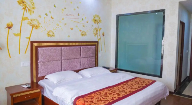 Двухместный номер Standard Emeishan Hongzhao Hotel