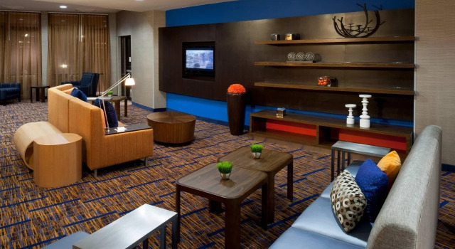 Courtyard by Marriott Texarkana, Забронировать Отель Тексаркана Арканзас