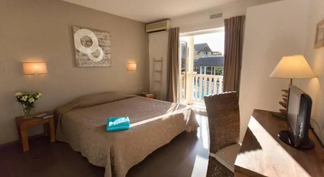 Полулюкс Hôtel Exsel Ermitage