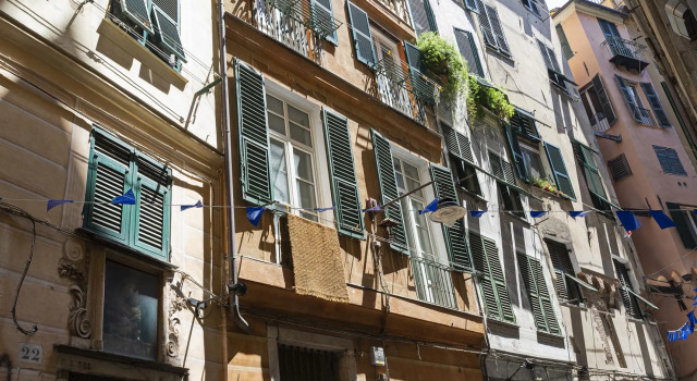 Sui Tetti del Centro di Genova