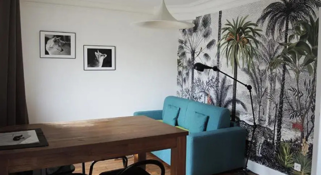 2 Pieces Avec Balcon Plein Sud, Забронировать Отель Париж Иль-де-Франс, рядом с Монмартр