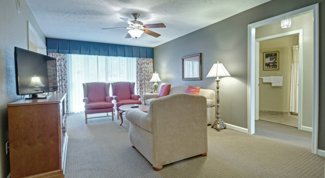 Wyndham Kingsgate, Book Ferieresort Hoteller i Williamsburg med pool, Swimmingpool