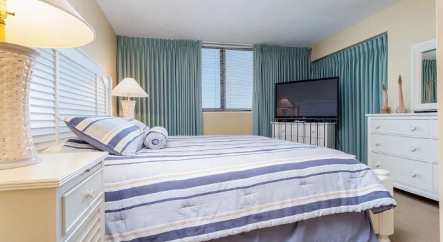 South Ocean Condo 2307 by RedAwning