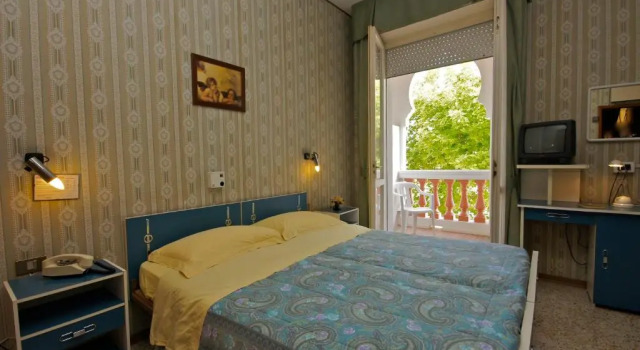 Трёхместный номер Standard Hotel Victory