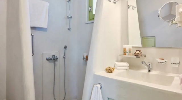 Студия Classic Crossroads Inn Traditional Lodging