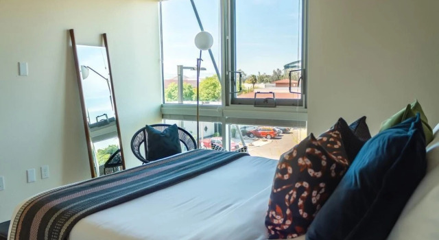 Hip 1BR Apt in the Heart of Downtown Phoenix, Забронировать Отель Отели Феникса - центра городов - Финикс 3 звезды, 3*