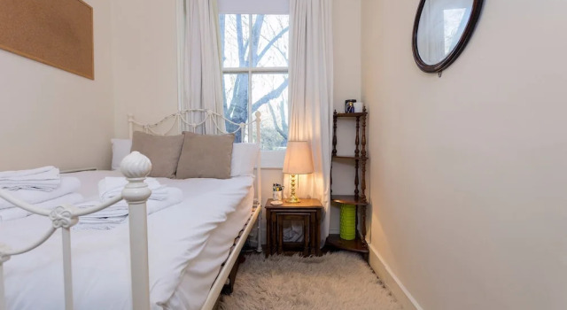 1 Bedroom Flat in Central London Zone 1, Забронировать Отель Отели Лондона с парковкой, рядом с Golden Hinde, Парковка