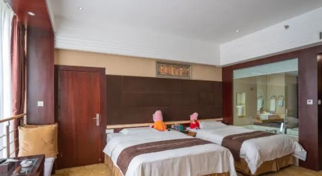 Семейный люкс с 2 комнатами Guangyuan International Hotel