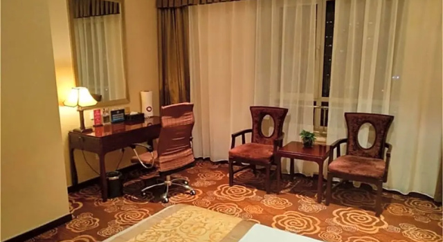 Двухместный номер Deluxe Zhong Yi Peng Ao Hotel