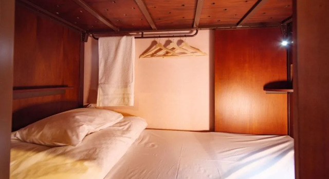 HOSTEL Kyoto Gion, Book Hostel / Vandrerhjem Higashiyama Ward , nær Miyakomesse
