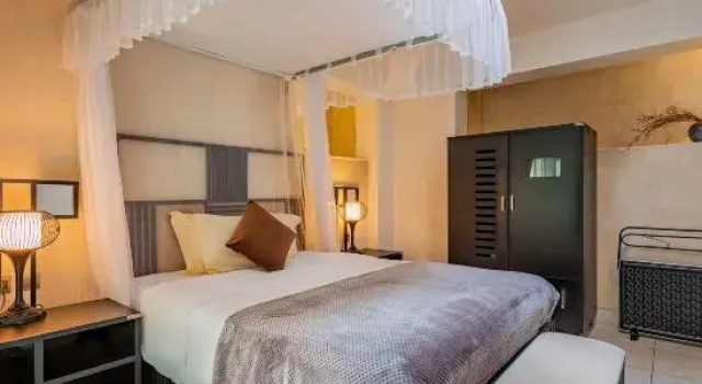 Люкс Dongfengyun Niuduoluo Music Castle Hotel