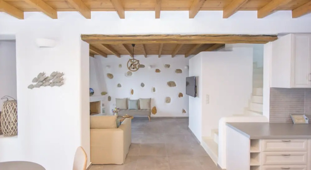 Вилла рядом с пляжем Salinus Beachfront Villas by Aegean Breeze - Private Pools