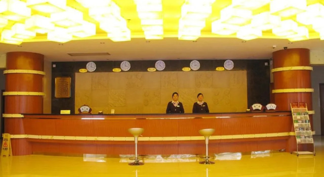 Hezhou Orient Hotel