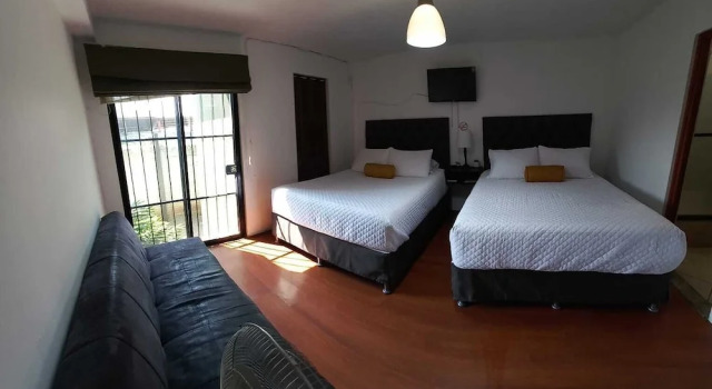 Номер Standard Global Airport Inn