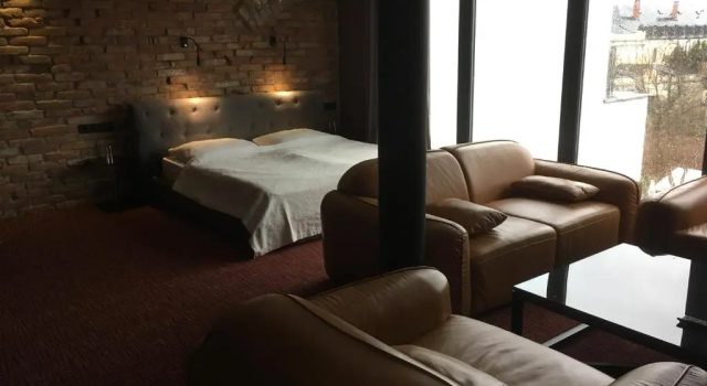 Апартаменты Deluxe Hotel Alexanders