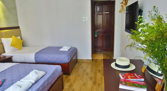 Giang Son Hotel 1