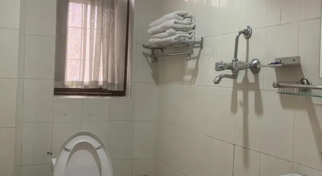 Трёхместный номер Standard с 3 комнатами Hotel Brihaspati Pvt Ltd