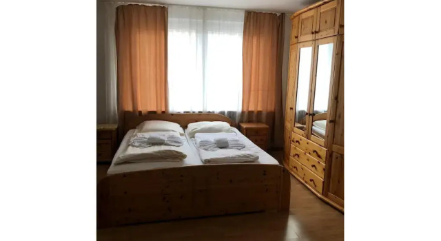 City Hotel-Garni