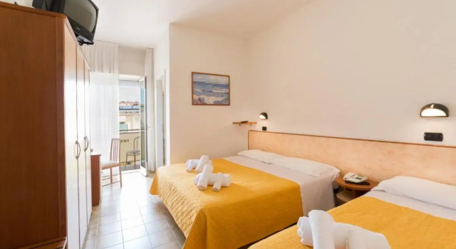 Трёхместный номер Standard Hotel Garisenda