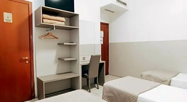 Трёхместный номер Standard Hotel Mondial