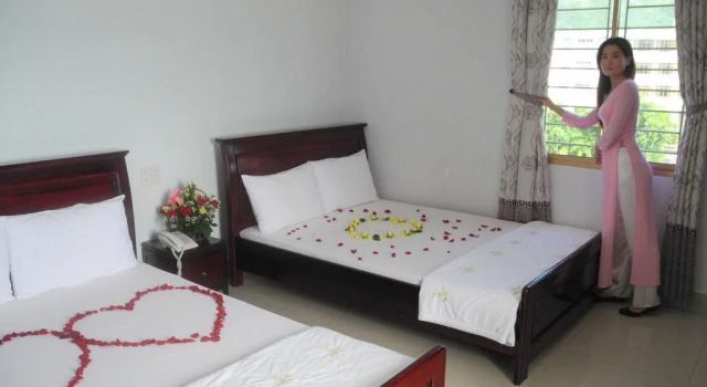 Nam Hong Hotel