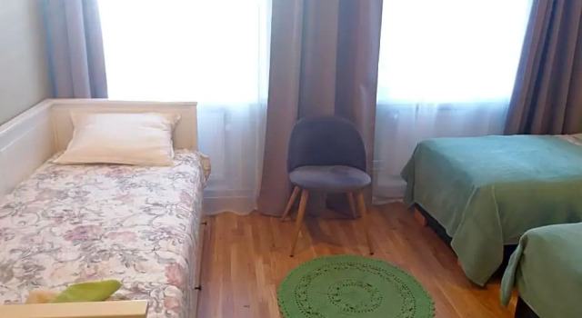 Nurmbergi Maja, Book Hotel Hoteller i Viljandimaa med parkering, Parkering