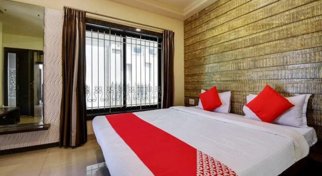 OYO 42018 Sweet Home Residency