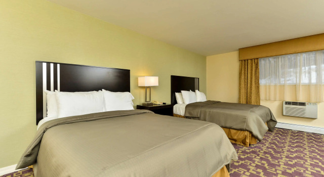 Четырёхместный номер Standard Americas Best Value Inn Providence-North Scituate