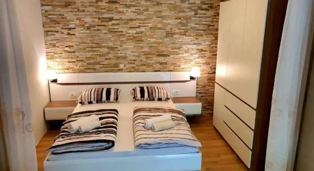 Superior Apartment Apartments and Rooms Lucia&Veronica