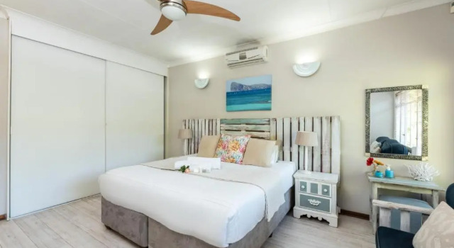 Апартаменты с 2 комнатами с балконом и с красивым видом из окна Fralande Self Catering Units