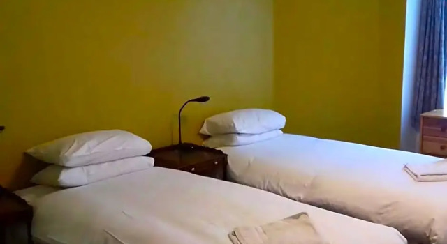 Трёхместный номер Standard Beersbridge Lodge