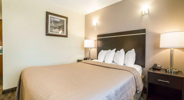Двухместный номер Standard Quality Inn & Suites Elko