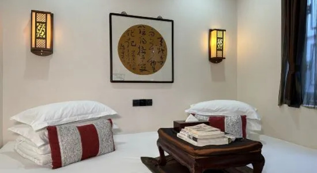 Люкс с 4 комнатами с видом на внутренний двор Pingyao Yunjincheng Hotel