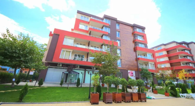 Menada Zornitsa Apartments