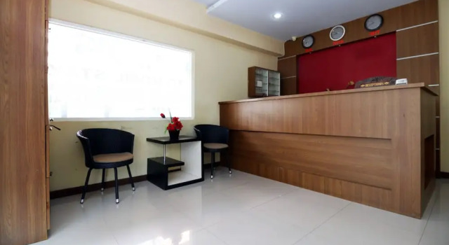 Airy Panakkukang Pengayoman Akik Hijau F7 Makassar, Rezervovat Hotel Hotely v Sulawesi s parkováním, Parkování