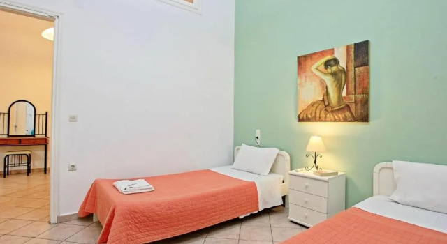 Beach Villa Petros with private pool by DadoVillas, Забронировать Вилла Отели периферии Ионических островов с парковкой, Парковка