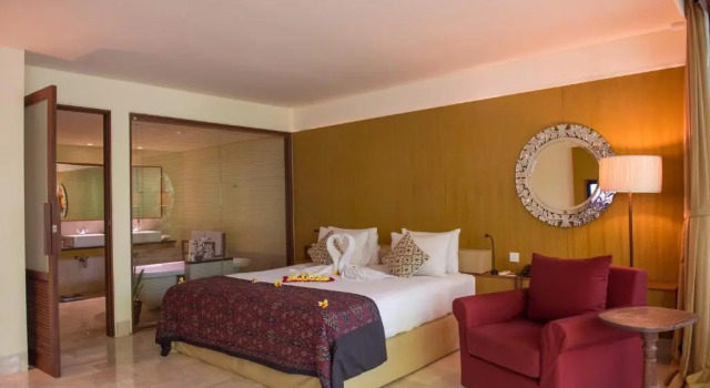 Двухместный номер Deluxe Komaneka at Rasa Sayang Ubud
