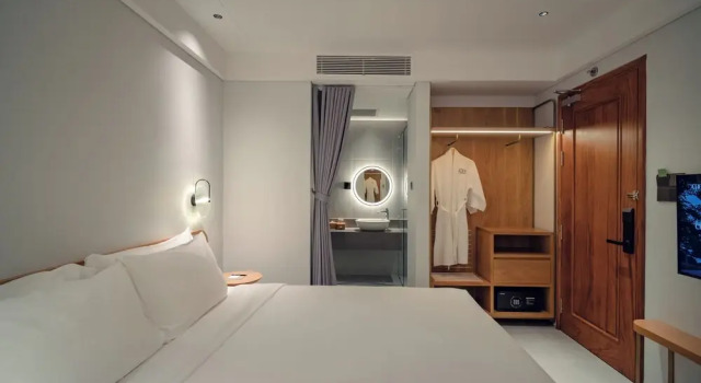 Двухместный номер Superior с балконом Ador Hotel & Spa Quy Nhơn