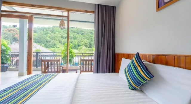 Семейный номер Standard с видом на бассейн Suối Mây Garden Resort & spa