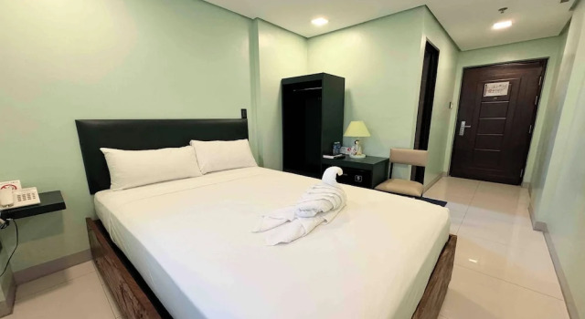 Двухместный номер Standard Belltower CSheLi Suites Bantay - Vigan