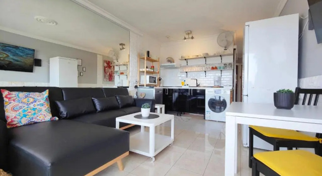 Apartment 2-2 Playa del Ingles, Забронировать Апартаменты/квартира Отели Плайя дель Инглес с бассейном, рядом с Экуменический храм Эль-Сальвадор, Бассейн