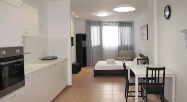 Star Apartments - Petah Tiqwa, Buchen Sie Ferienwohnung Petach Tikwa Zentralbezirk Israel